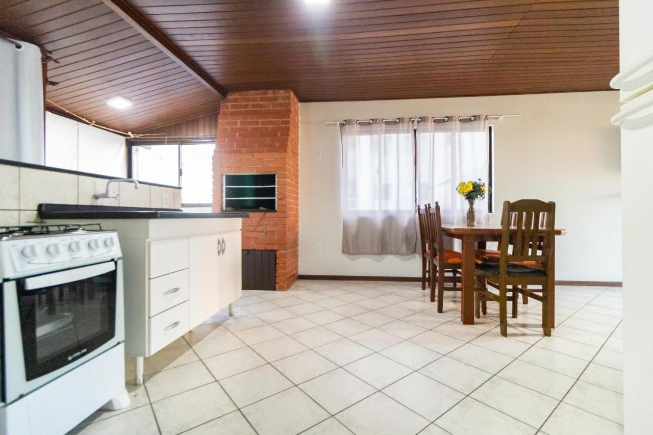 Apartamento Cobertura - 140 Metros Da Praia Бомбиньяс Экстерьер фото