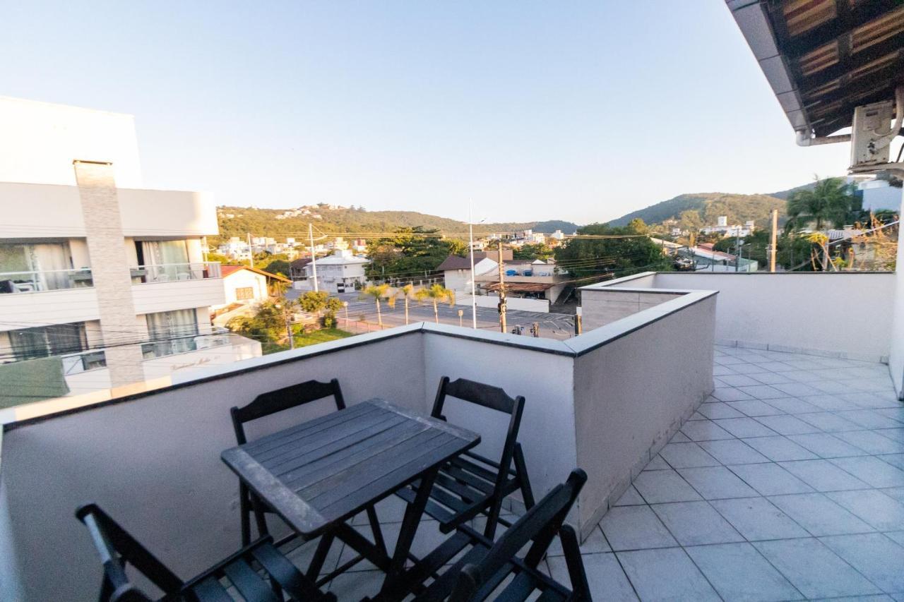 Apartamento Cobertura - 140 Metros Da Praia Бомбиньяс Экстерьер фото