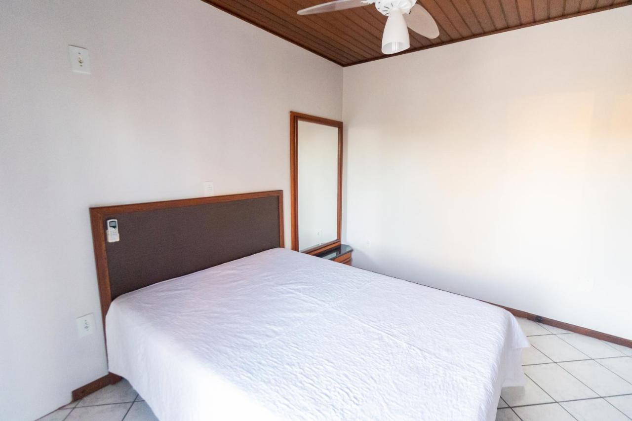 Apartamento Cobertura - 140 Metros Da Praia Бомбиньяс Экстерьер фото