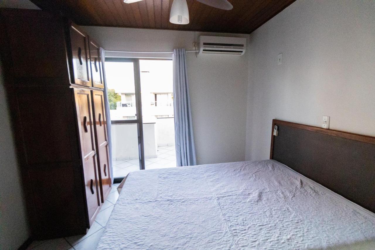 Apartamento Cobertura - 140 Metros Da Praia Бомбиньяс Экстерьер фото